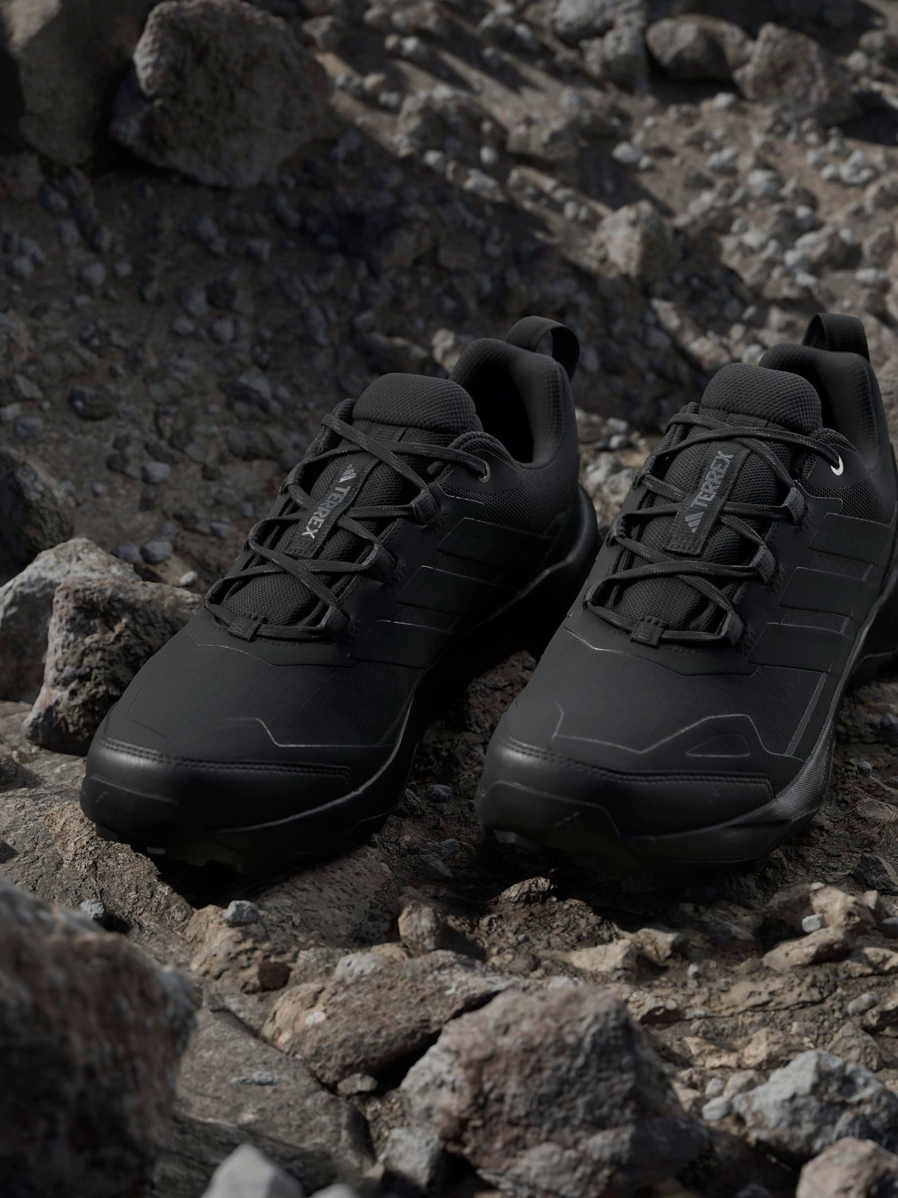 Donkerzwart - adidas Terrex Skychaser AX5 GORE-TEX Hiking Trainers