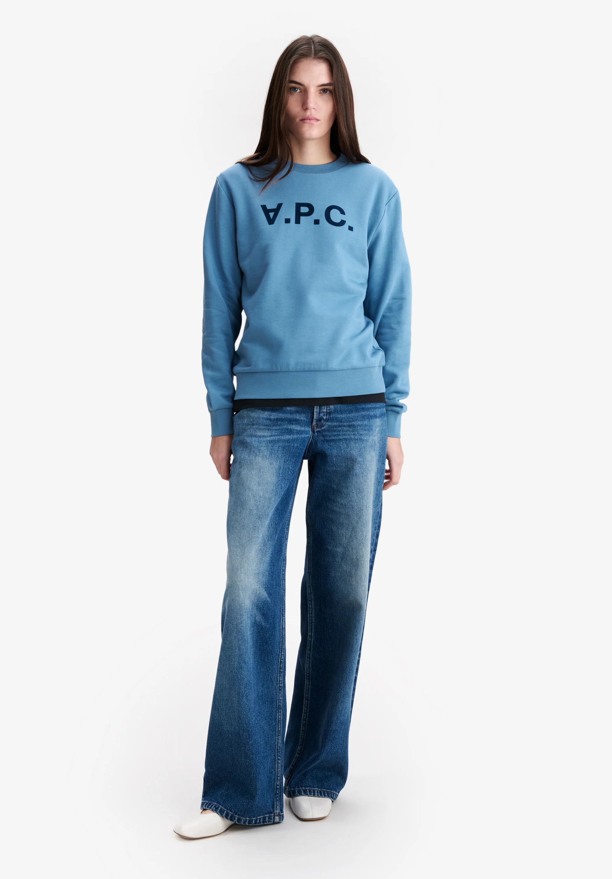 Sweat bleu à logo V.P.C.