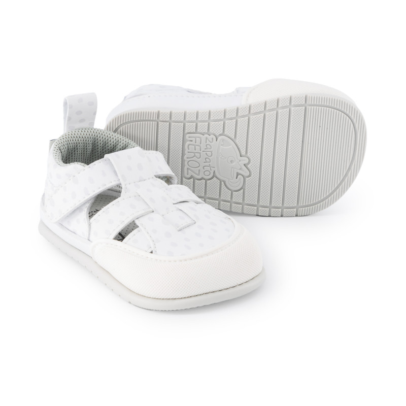 Zapato feroz Zapato Feroz Féroces Irta Ulises Blanco