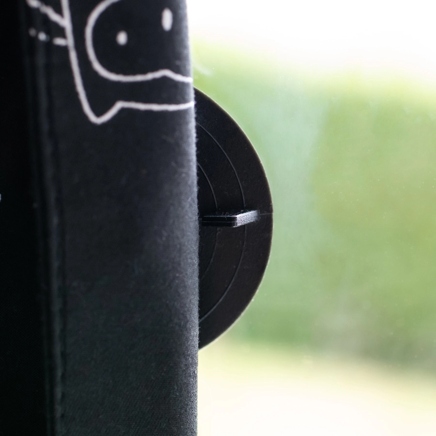Tommee Tippee Verdunklungsrollo Sleeptime tragbar  für Unterwegs, schwarz, Größe: L