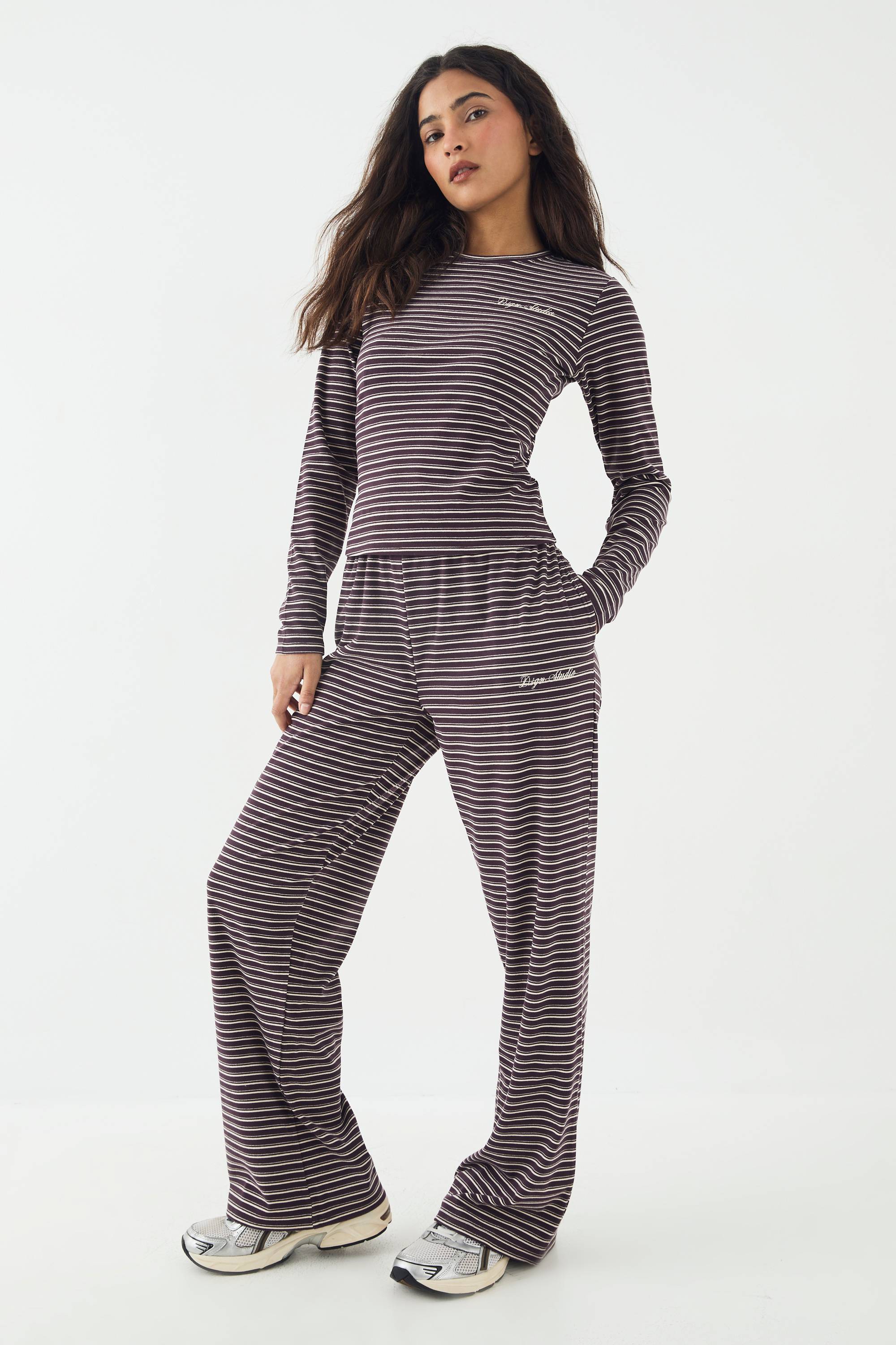 Pantalon Droit à Rayures Douces DSGN Studio