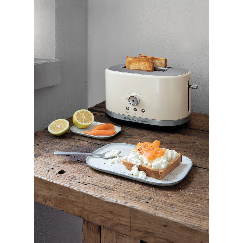 grille pain avec 2 fentes 1200W crème argent Kitchenaid