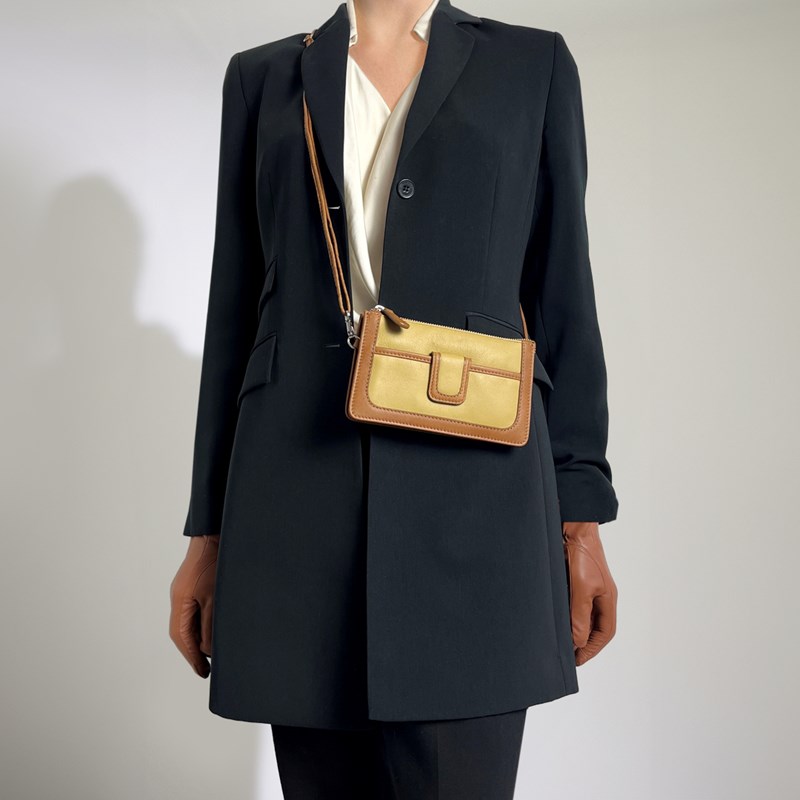 Belsac<br>Clutch Delal