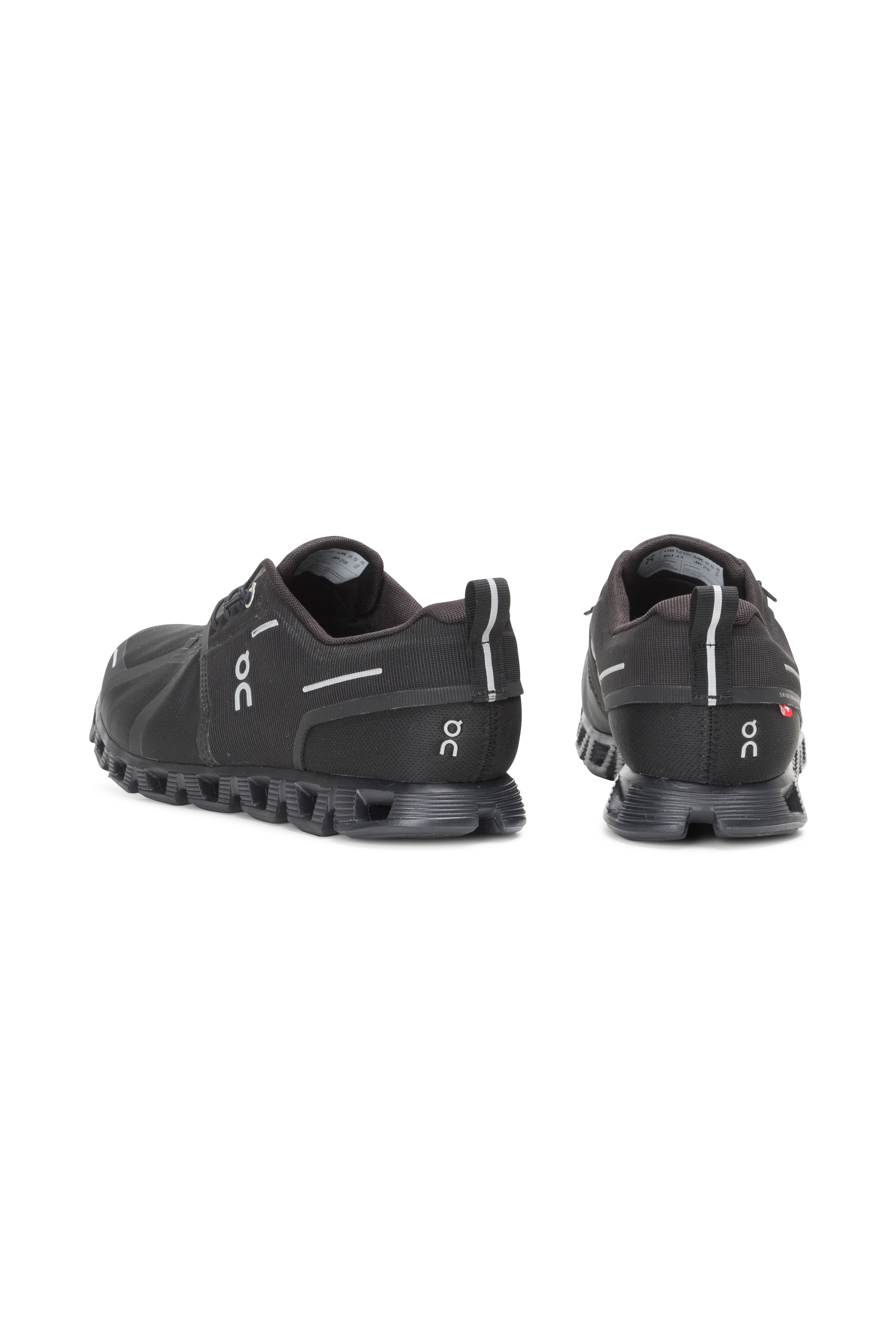 ON baskets Cloud 5 Waterproof Noir