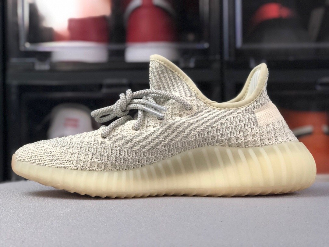adidas Yeezy Boost 350 V2 Lundmark Reflective