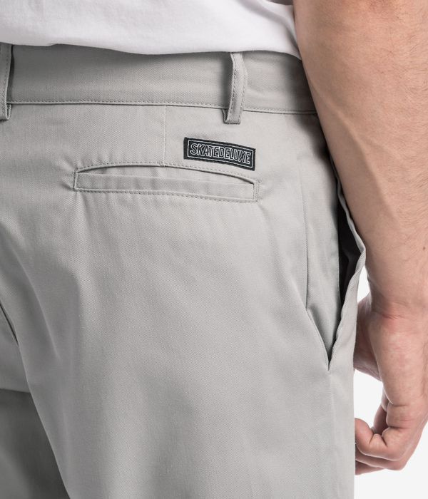skatedeluxe Chino Hose (ash white)