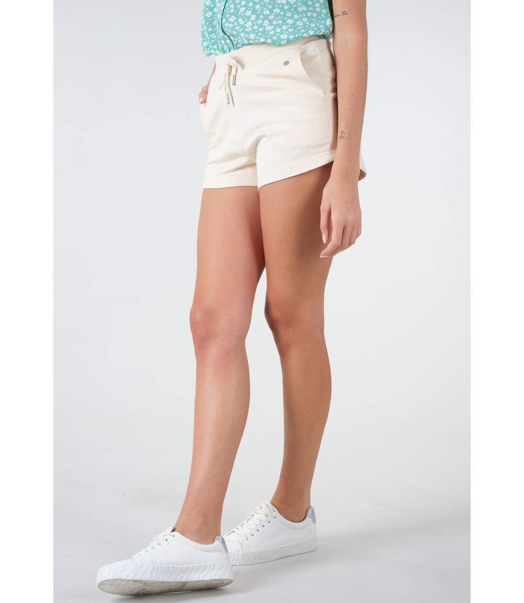 Short décontracté uni NAHYA
