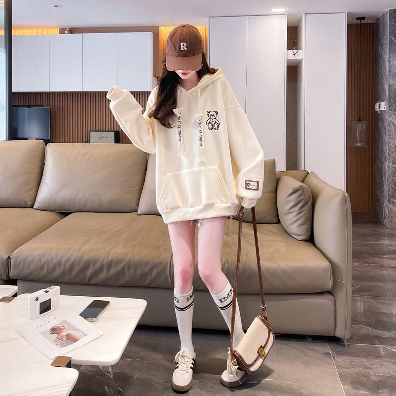 Jewie - Oversized hoodie met geborduurde beer