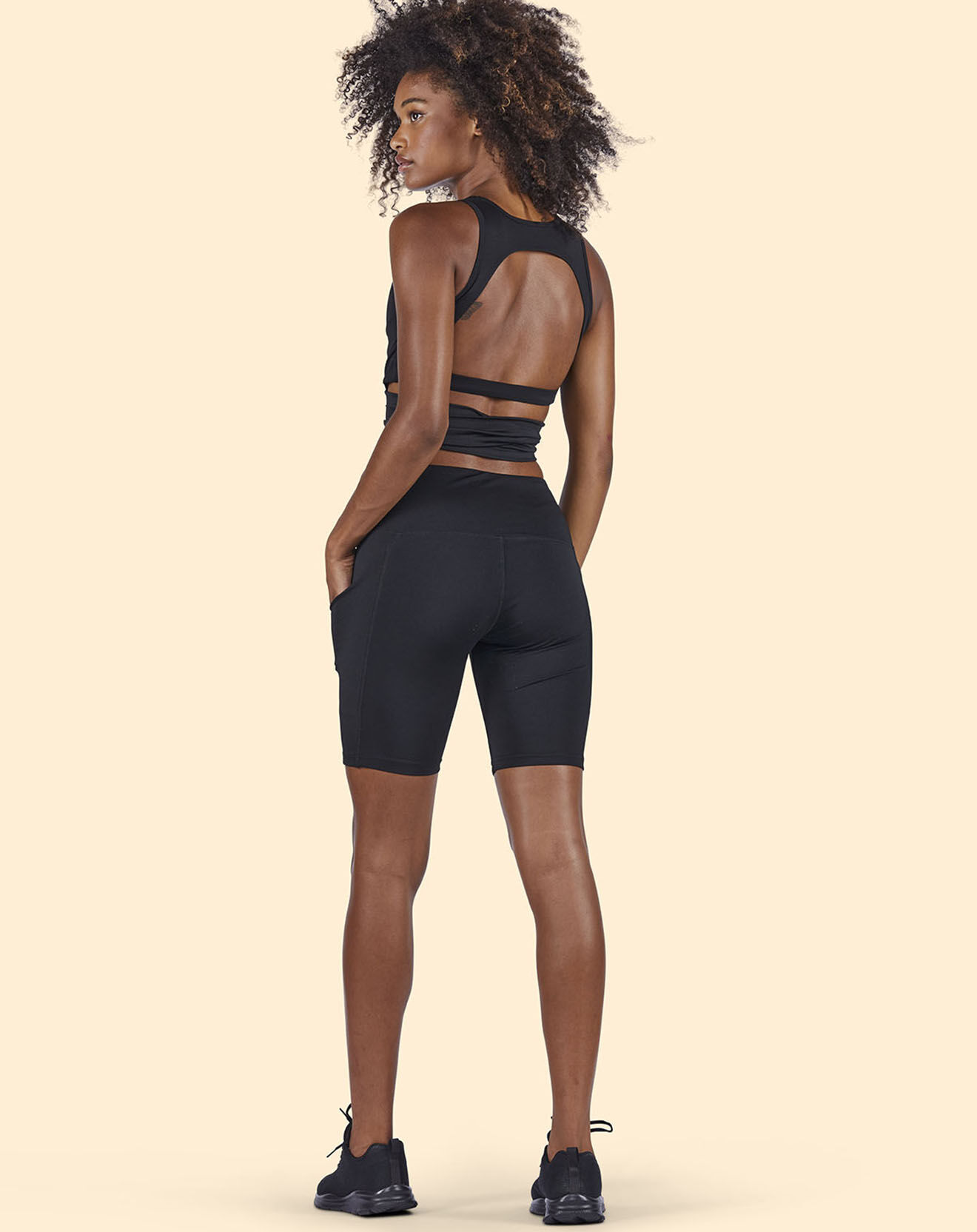 Onamaste Short cycliste noir