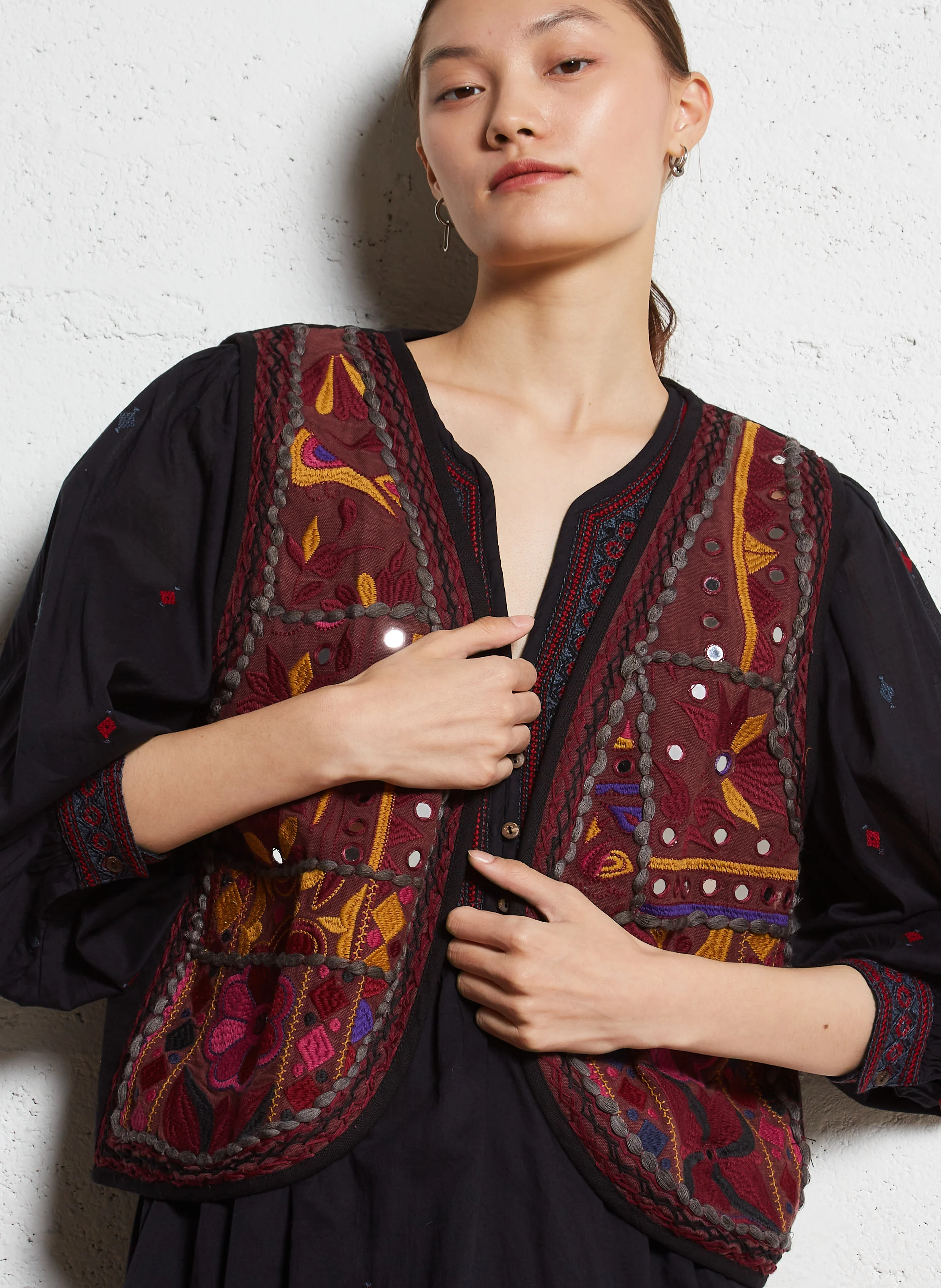 PUSHKAR PAYAL - Veste sans manche brodée en coton | Multicolore