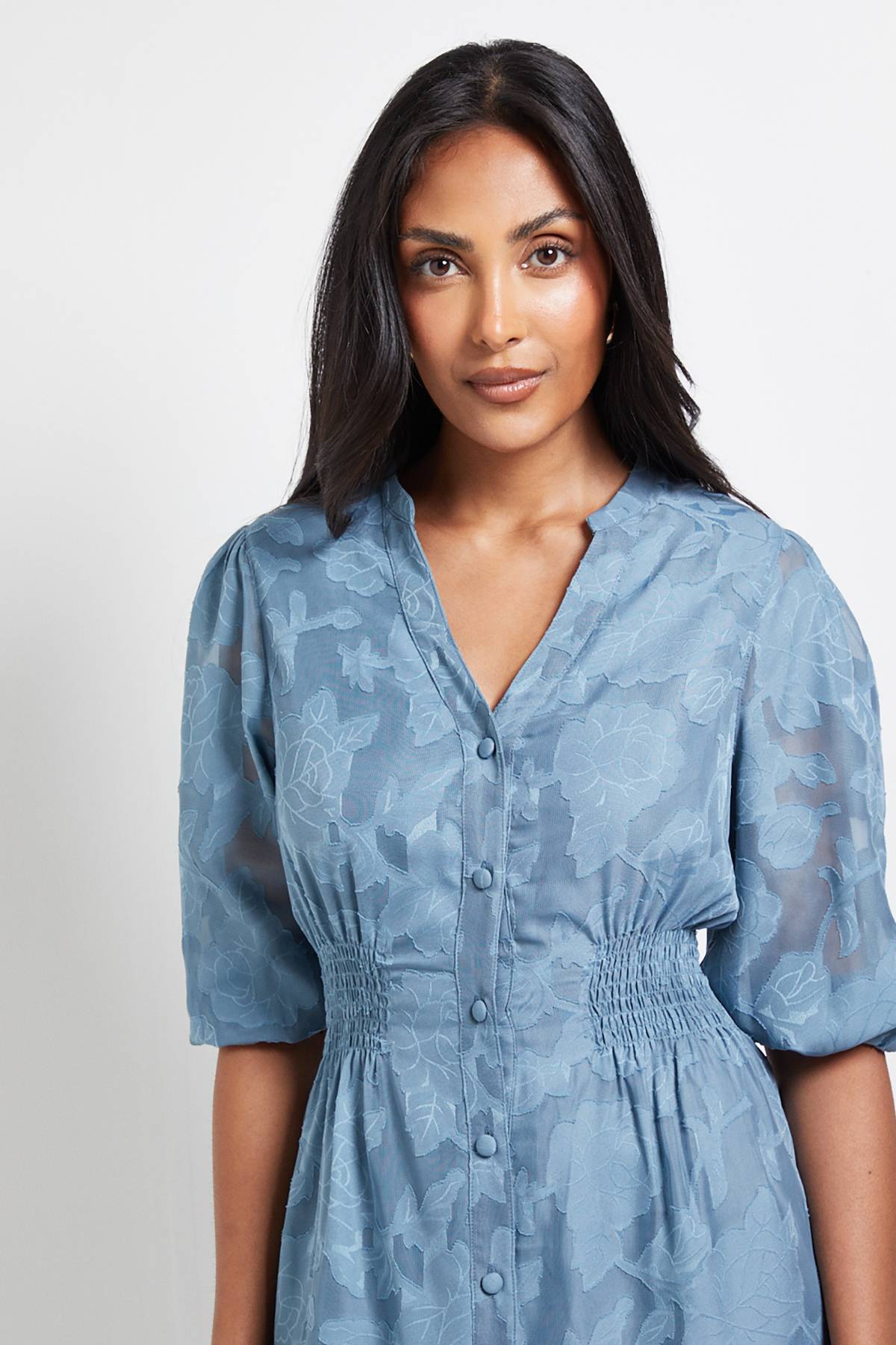 Wallis Robe Midi Boutonnée à Jacquard Floral Petite