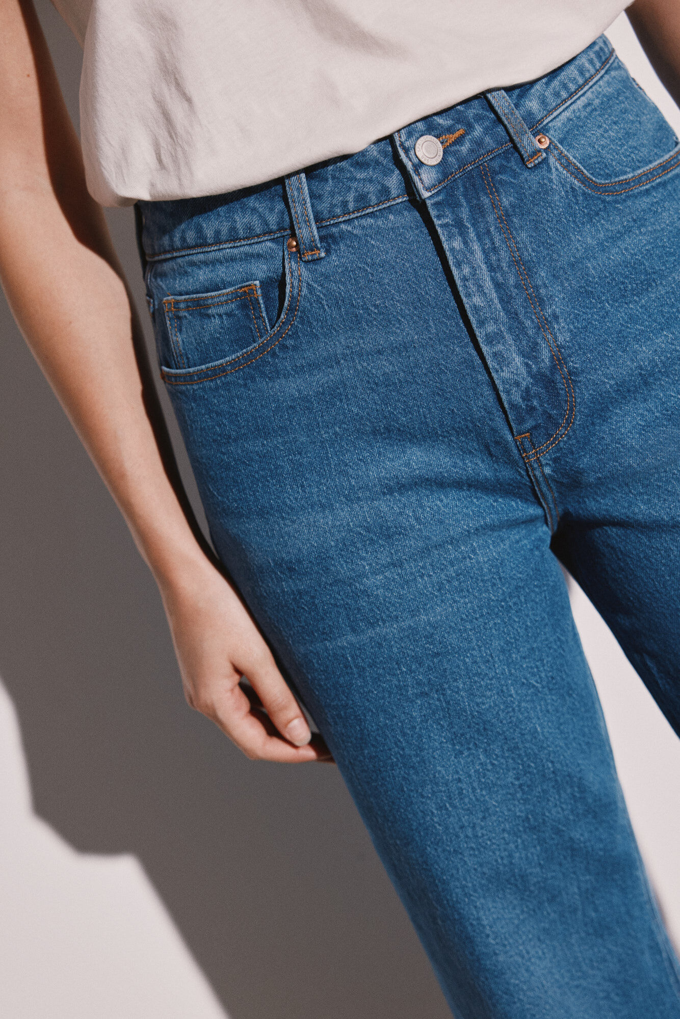 Calça Jeans Culotte com Lavagem Sustentável