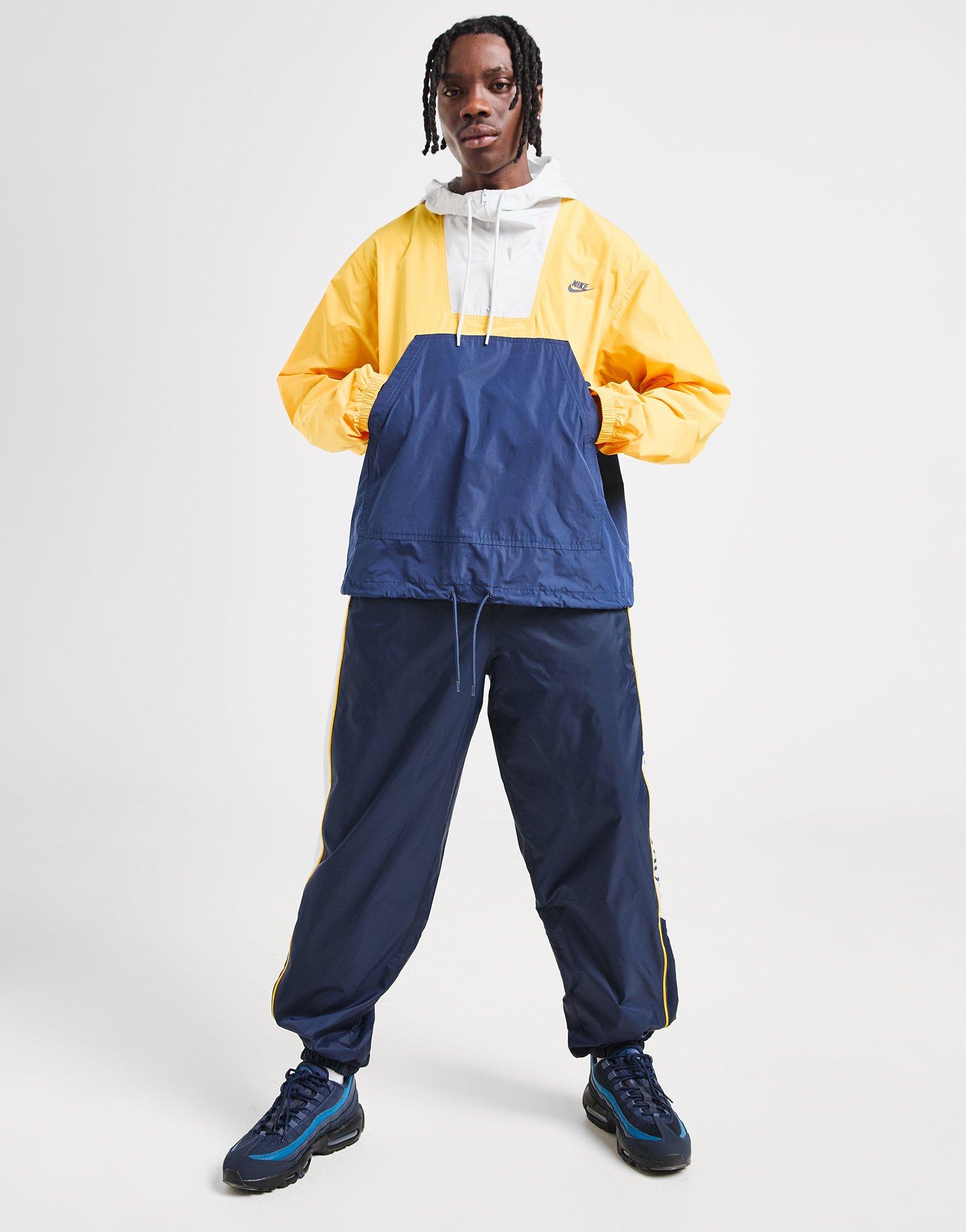 Nike Woven 1/2 Zip Jacket