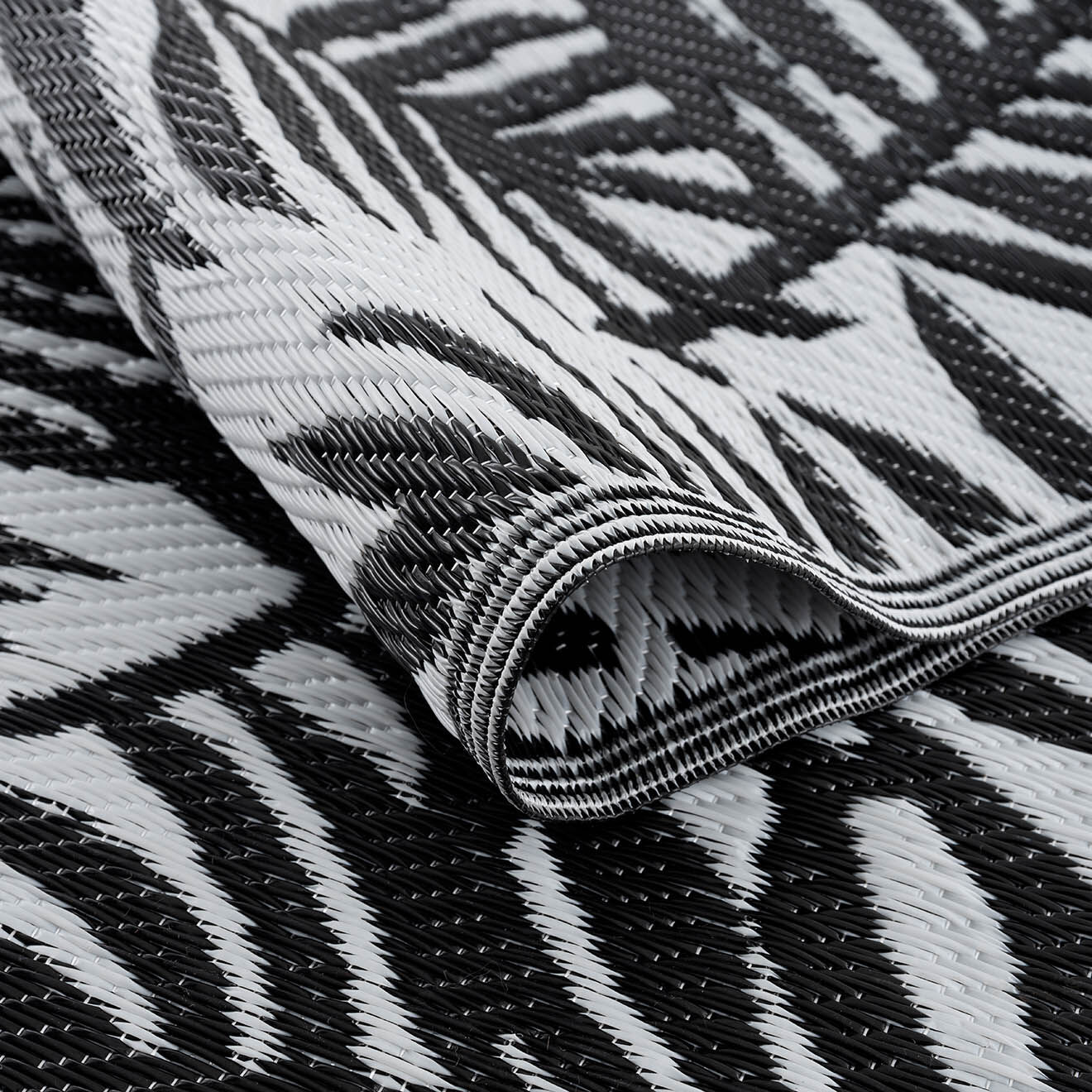 Nazar Rugs Tapis Scoobi recto/verso extérieur & intérieur noir - 150x220 cm