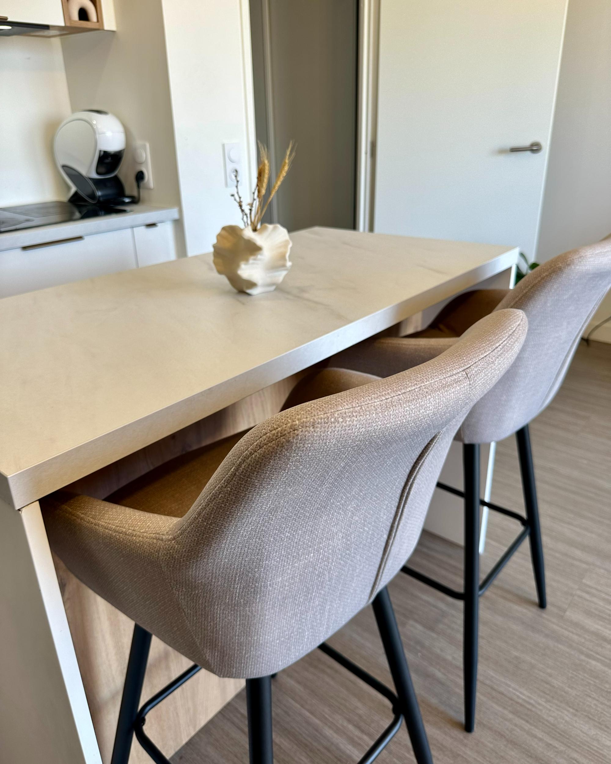 Set van 2 barstoelen CASMALIA Fluweel Taupe