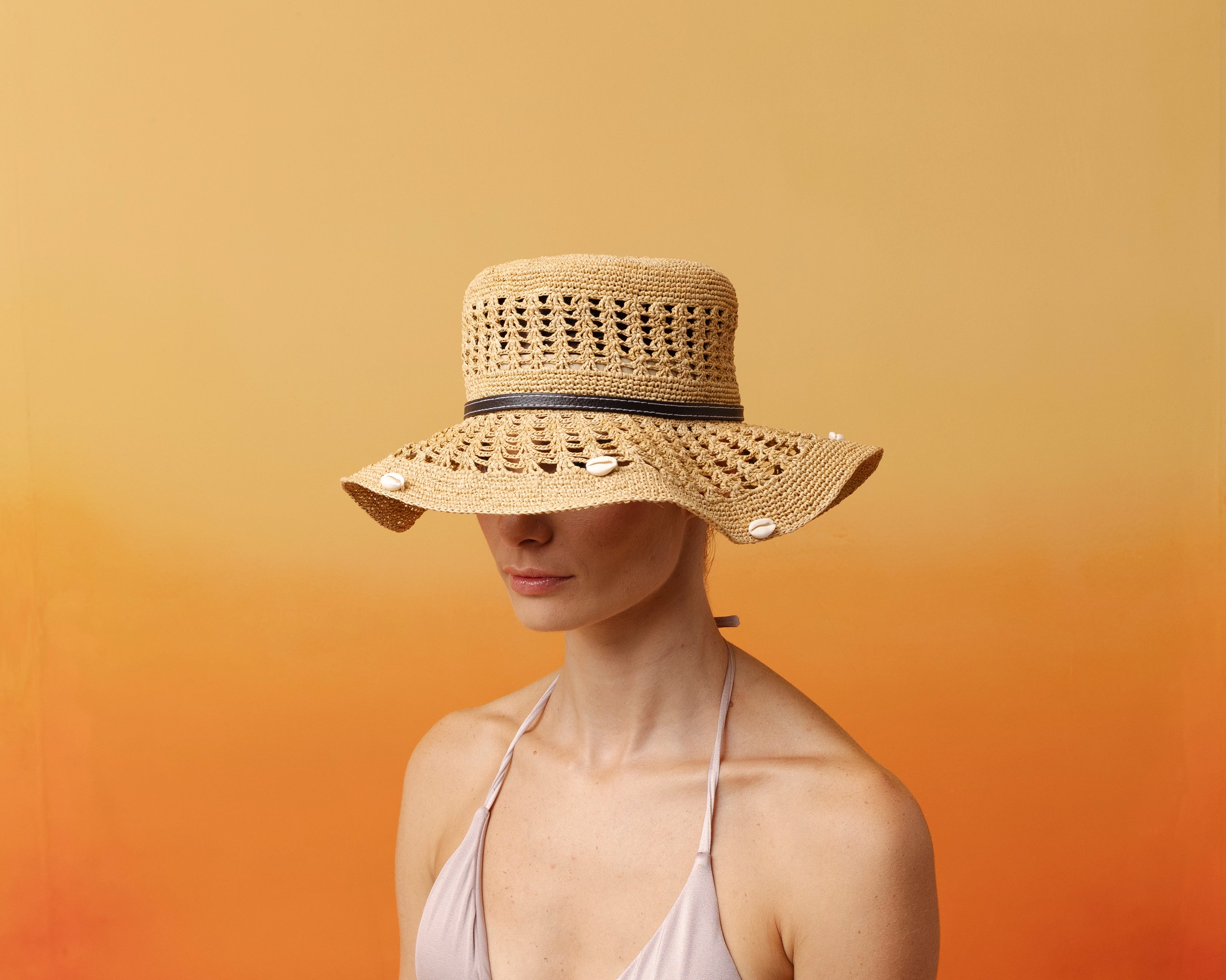 Chapeau hippie en crochet ajouré