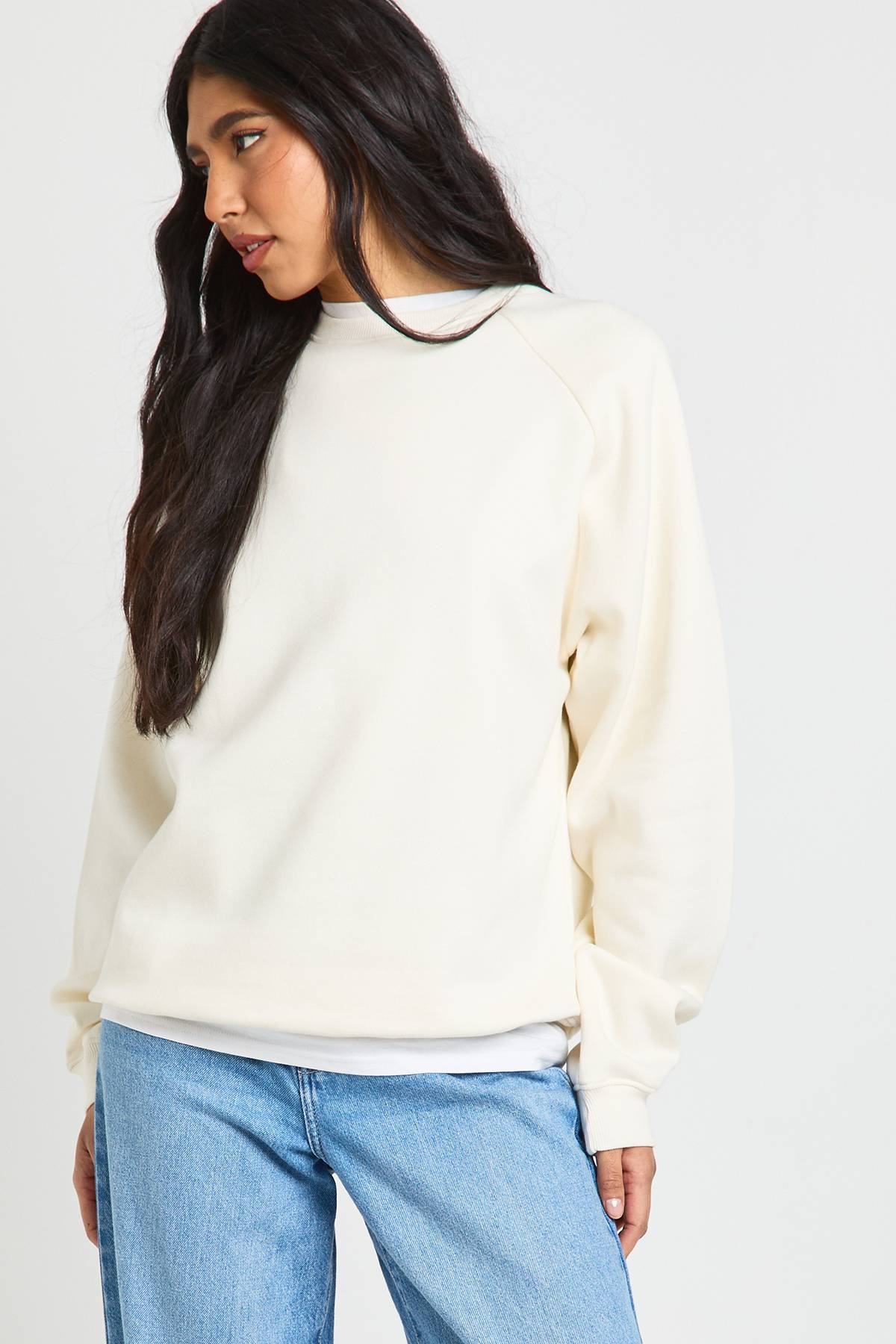 boohoo Sweat-shirt Oversize Grande Taille À Coutures Raglan
