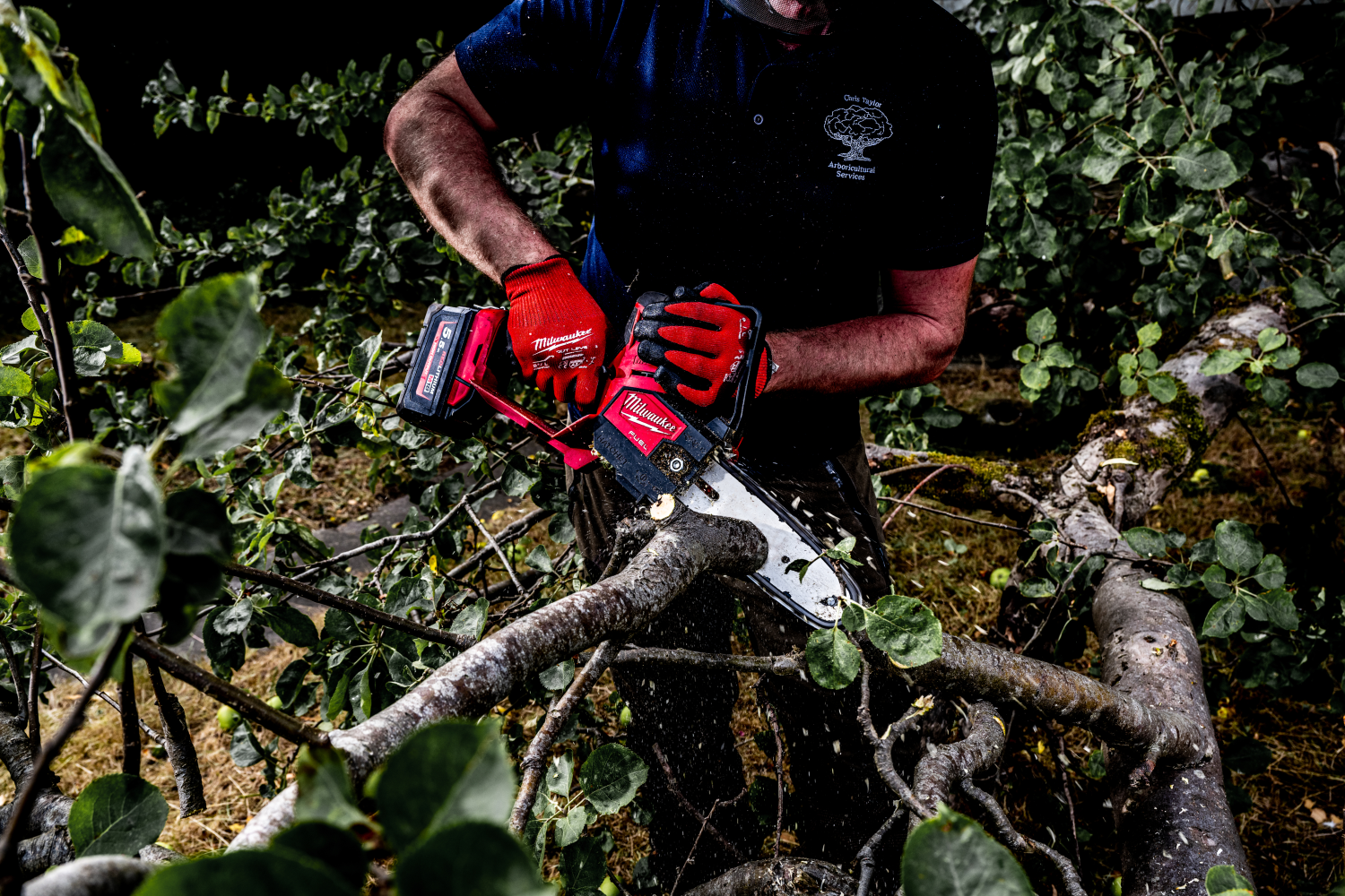 Milwaukee M18 FHS20-0 FUEL HATCHET snoeizaag 20 cm