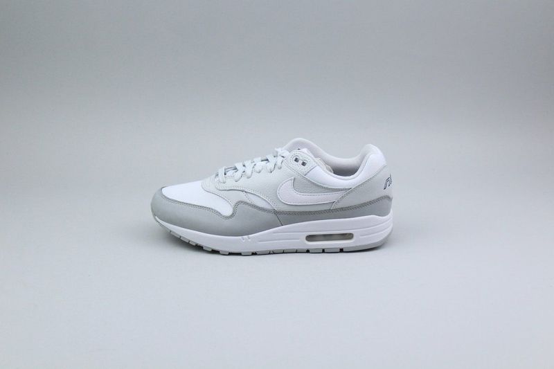 Nike - Air Max 1 '87 LX - Sneakers - Light Smoke Grey
