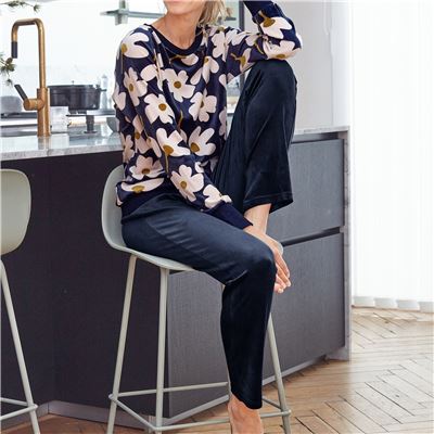 Pyjama femme effet velours motif floral
