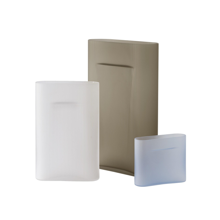 Muuto Ridge Frosted vaas H35 taupe
