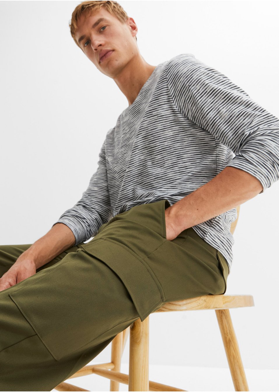 Pantalon cargo à pinces
