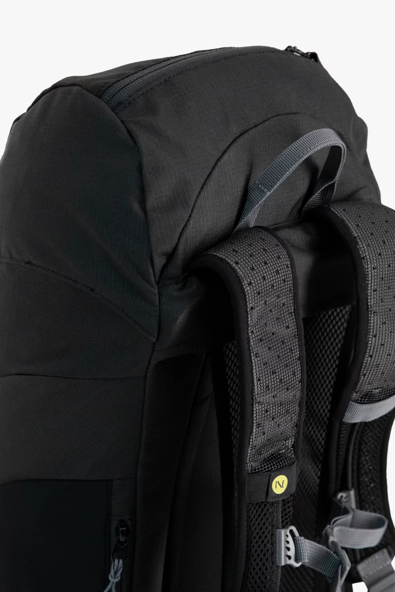 46 NORD Denali Air 28 L Wanderrucksack