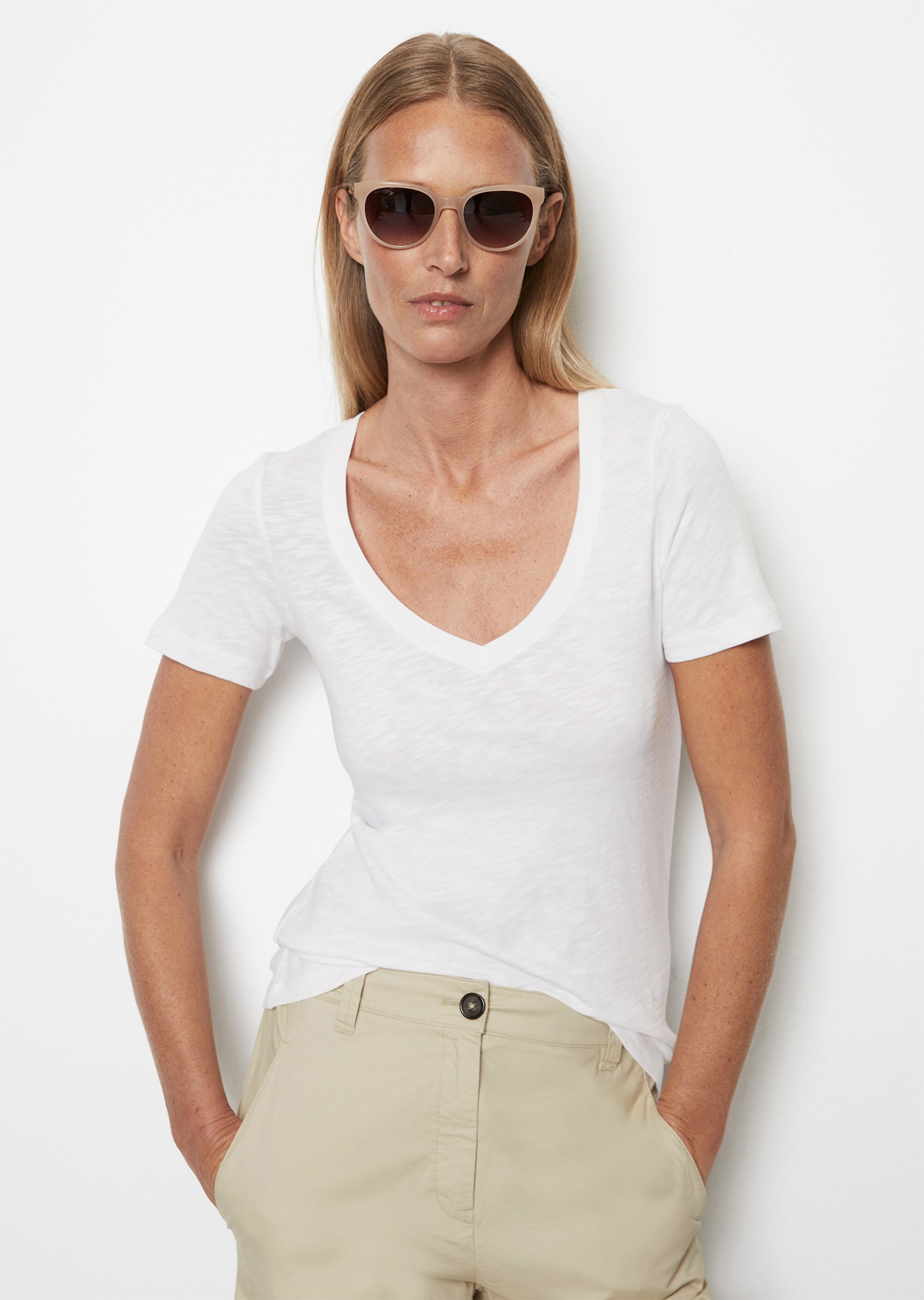V-Neck-T-Shirt regular aus Organic Cotton Slub Jersey