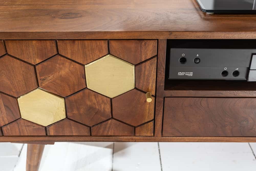 Massives TV-Lowboard MYSTIC LIVING 140cm Akazie braun gold Retro Design