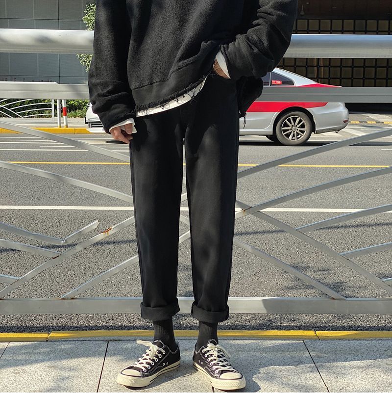 POSI - Cropped Tapered Jeans