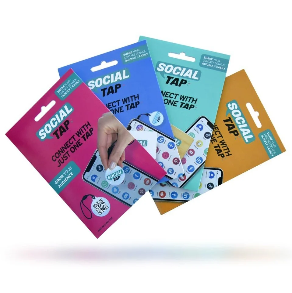 Social Taps - White Card