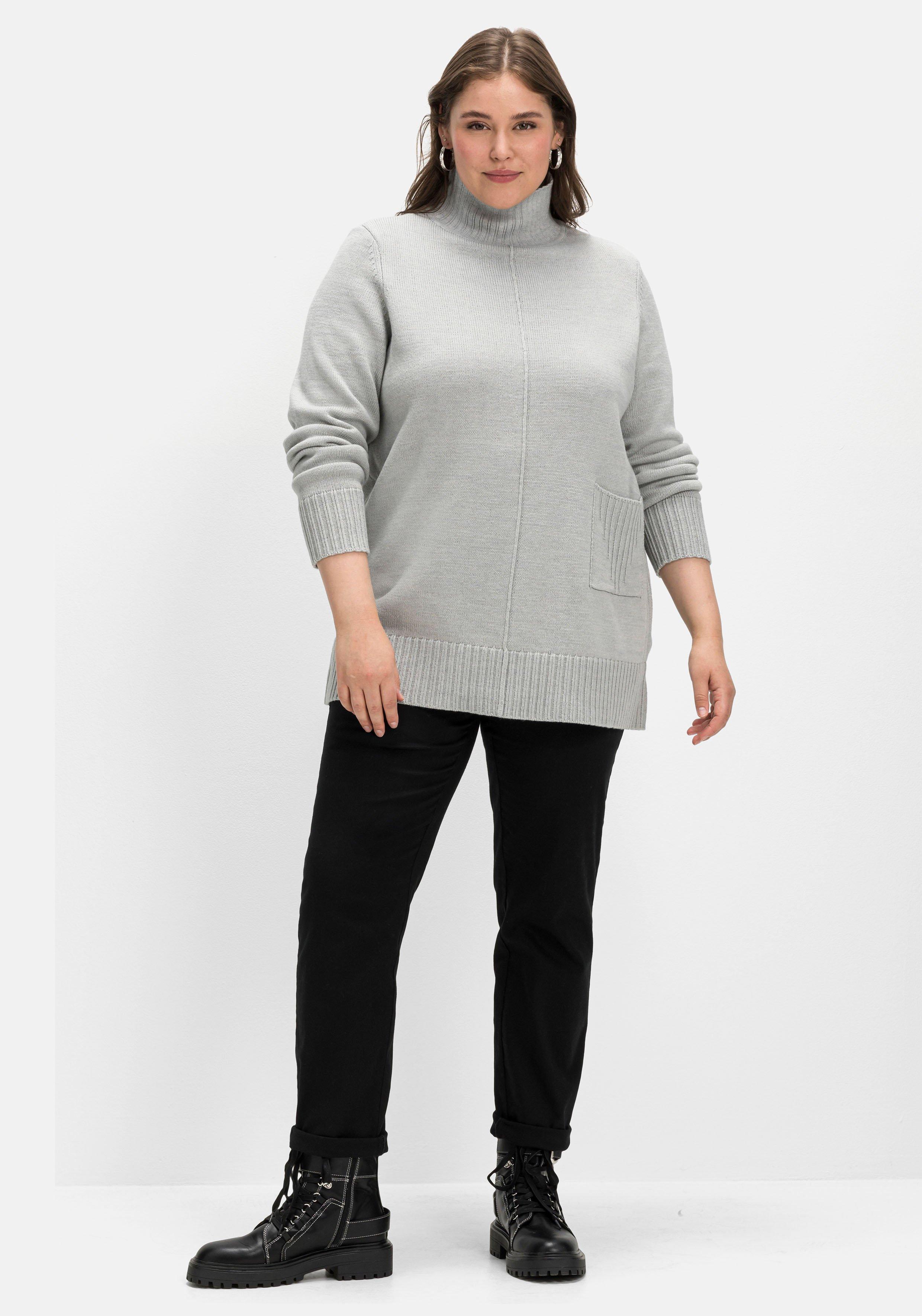 Pullover mit hohem Stehkragen und Tasche vorn