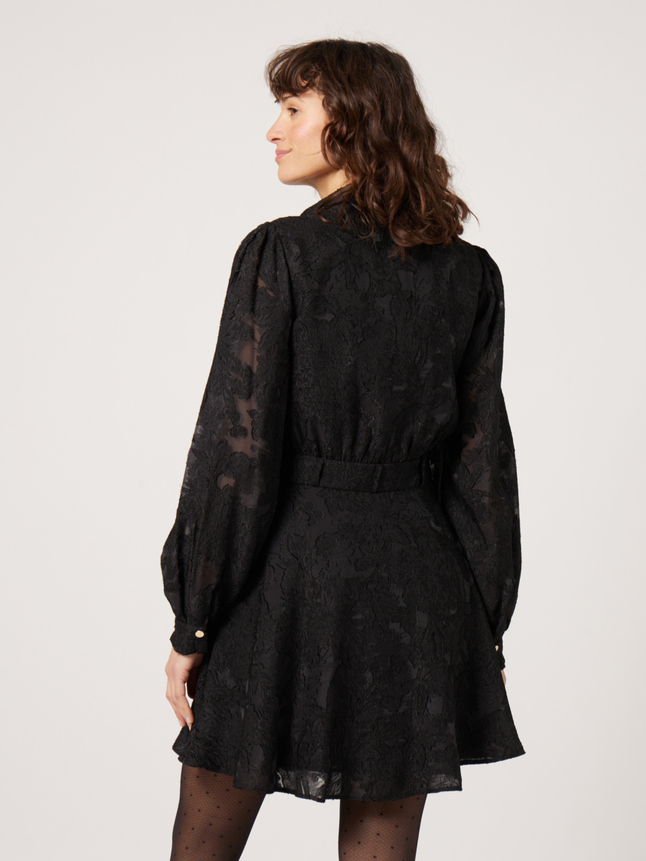 Robe courte col chemisier premium