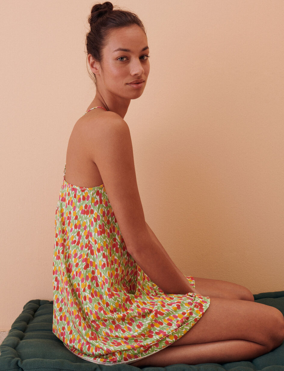Nuisette courte -