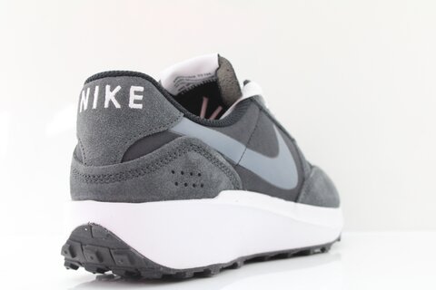 Nike Schnürschuhe