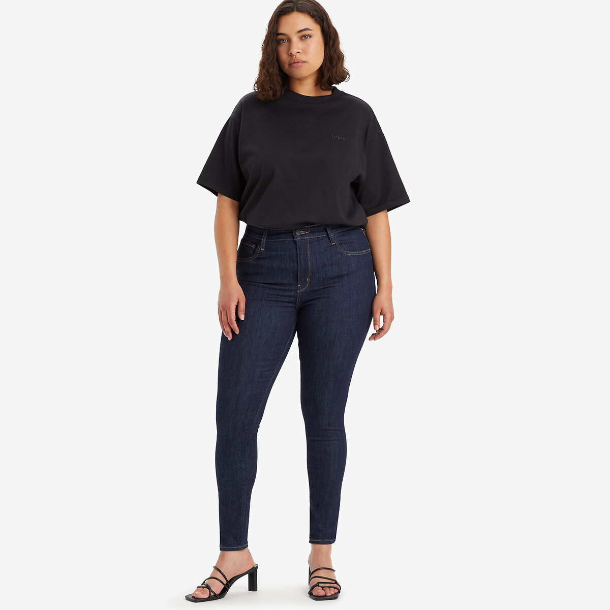 Calça Jeans Levi's 720 Cintura Alta Super Skinny