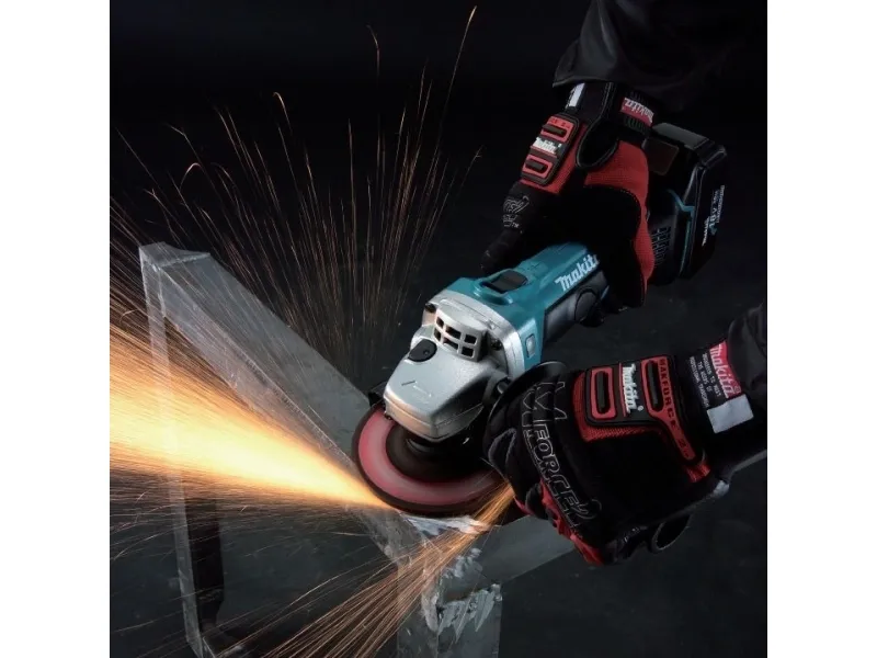 Makita DGA504Z - Vinkelkværn - ledningfri - 125 mm - intet batteri - 18 V - SOLO
