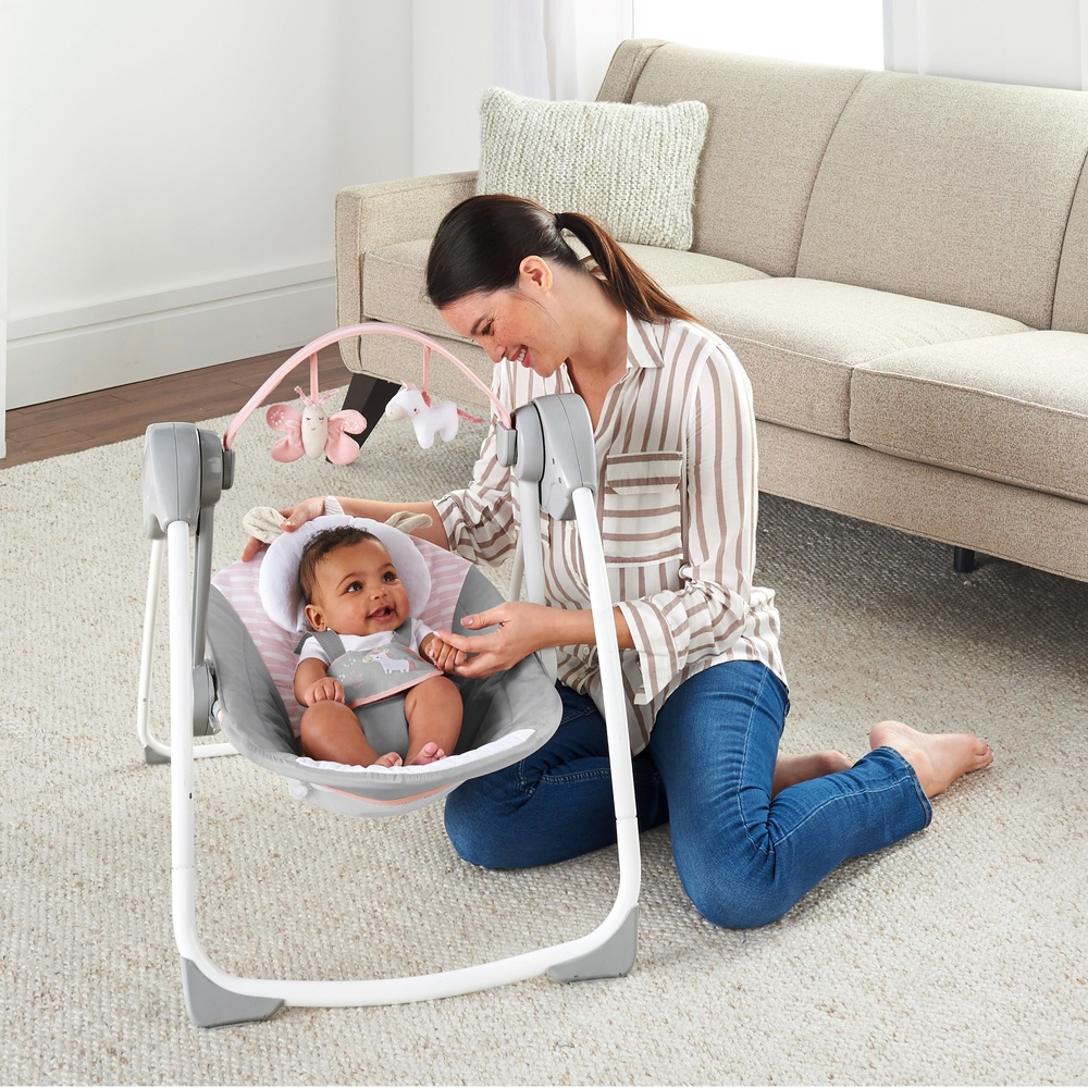 Ingenuity Comfort 2 Go Tragbare Babyschaukel Flora