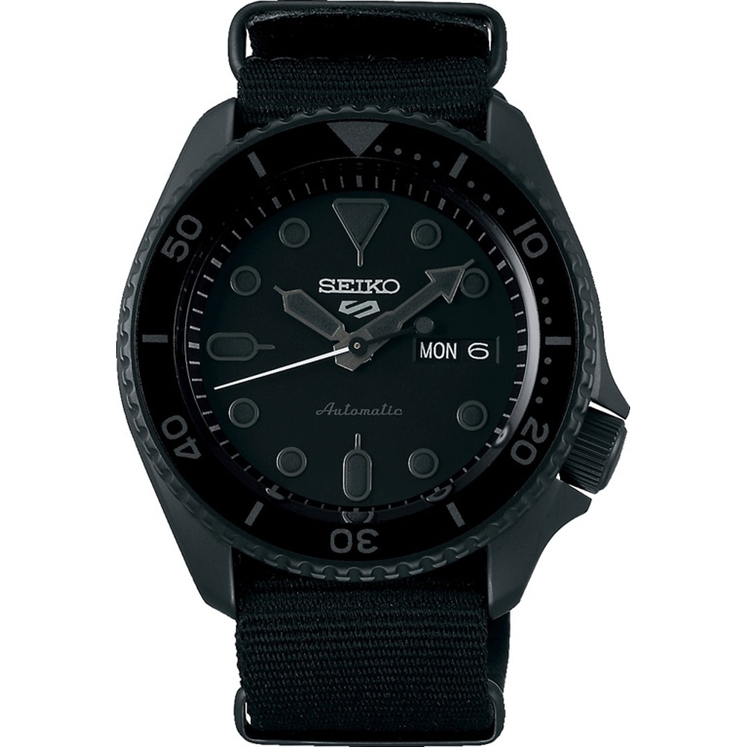 Seiko 5 Sports Street Automatik Day-Date