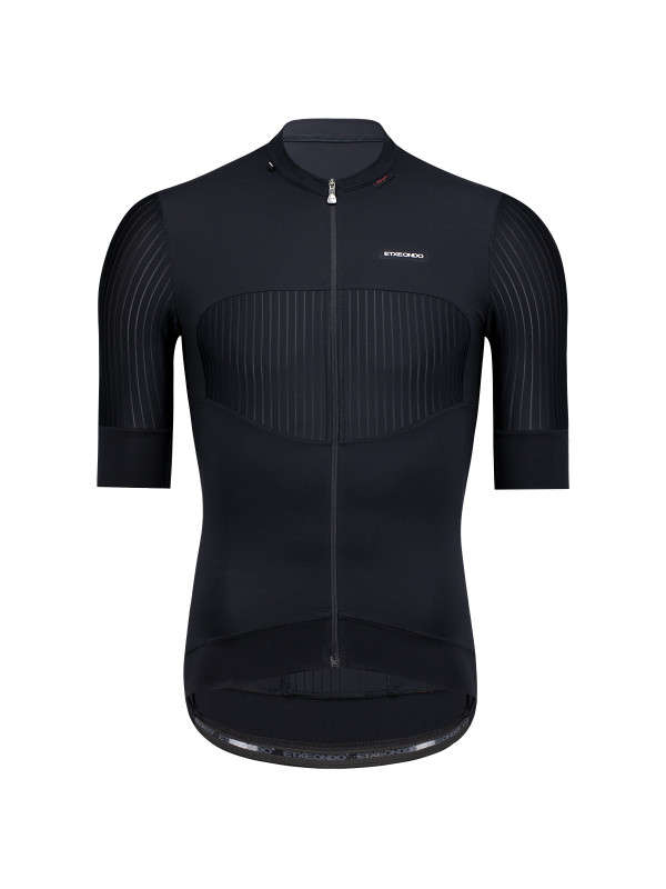 Etxeondo Attaque Fietsshirt Korte Mouwen Zwart Heren