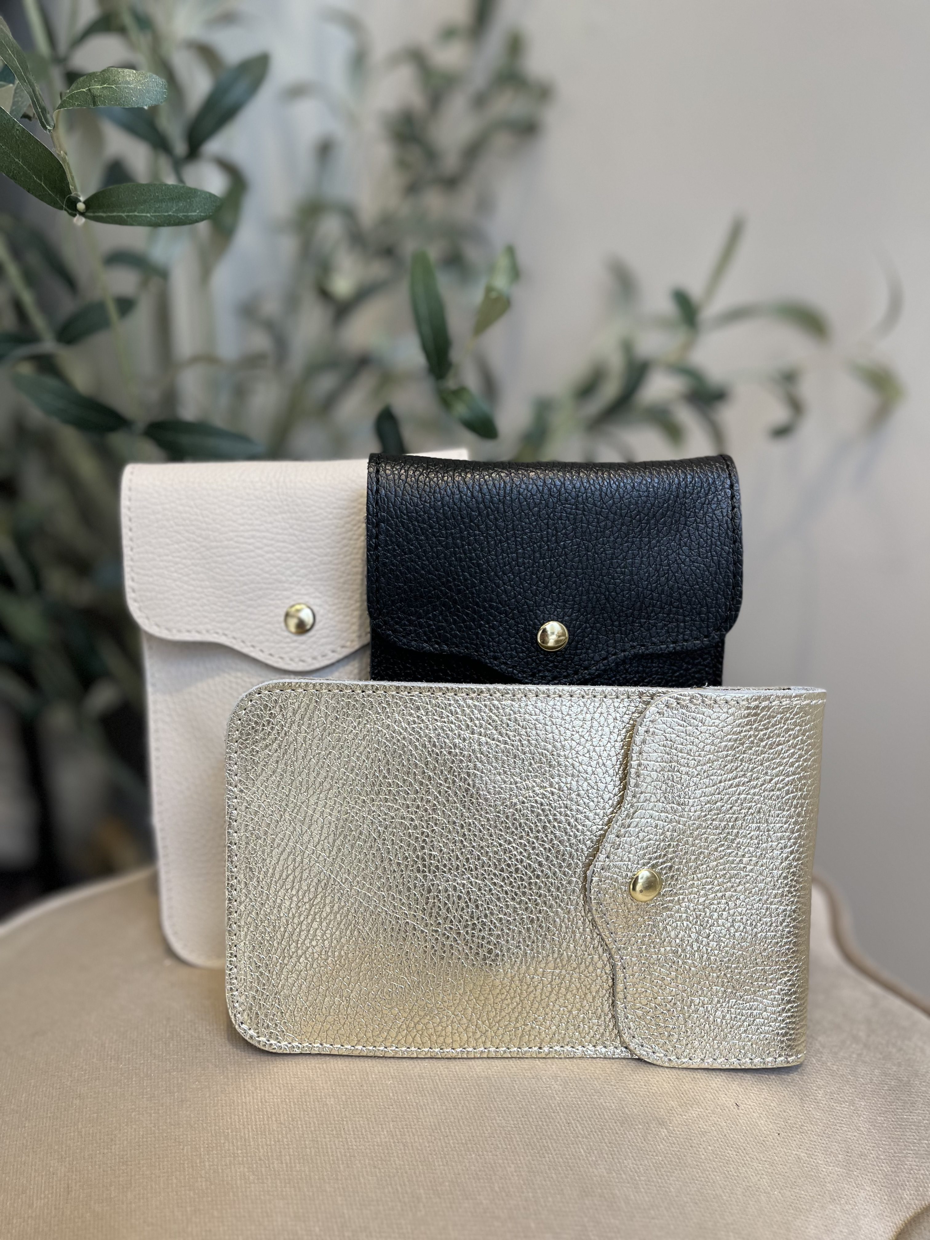 Nora Phone Bag Big - Goud