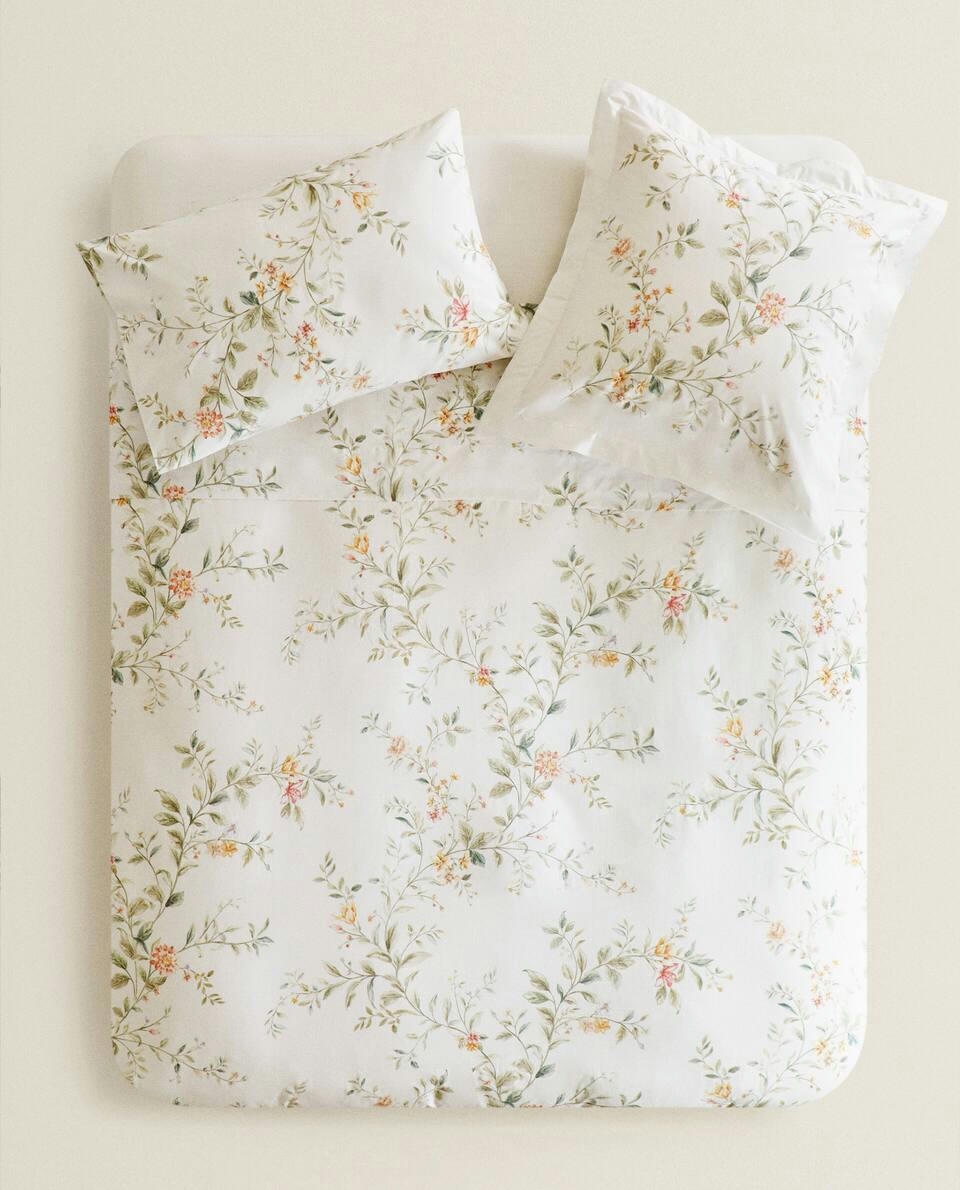 CAPA DE EDREDOM COM ESTAMPA FLORAL