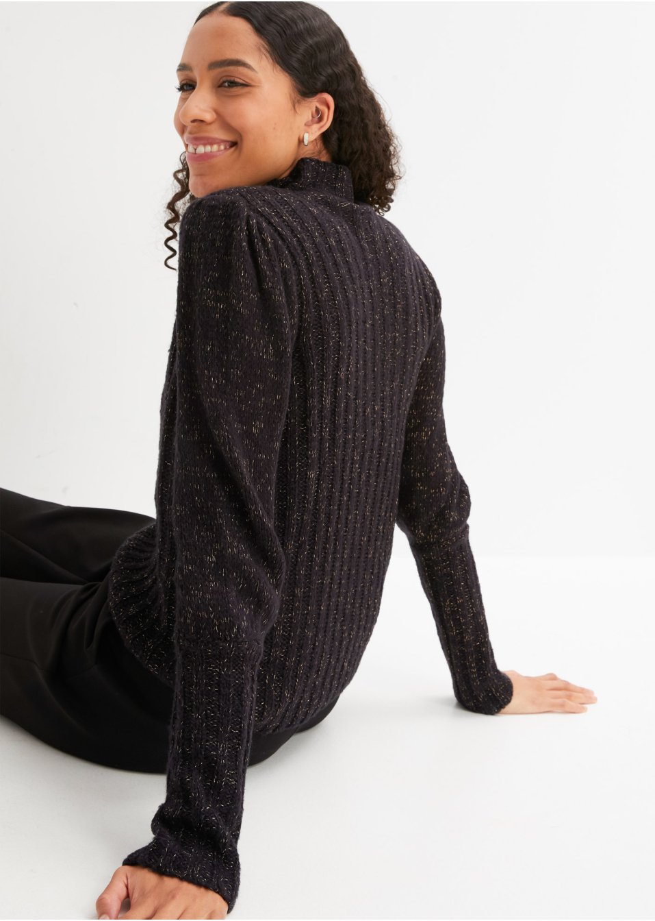Pull avec effet brillant