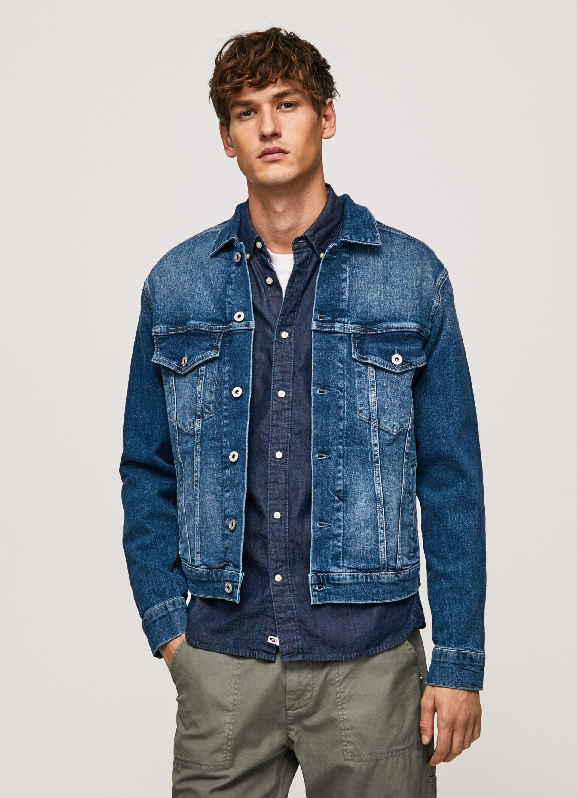 JAQUETA JEANS REGULAR PINNER - jeans