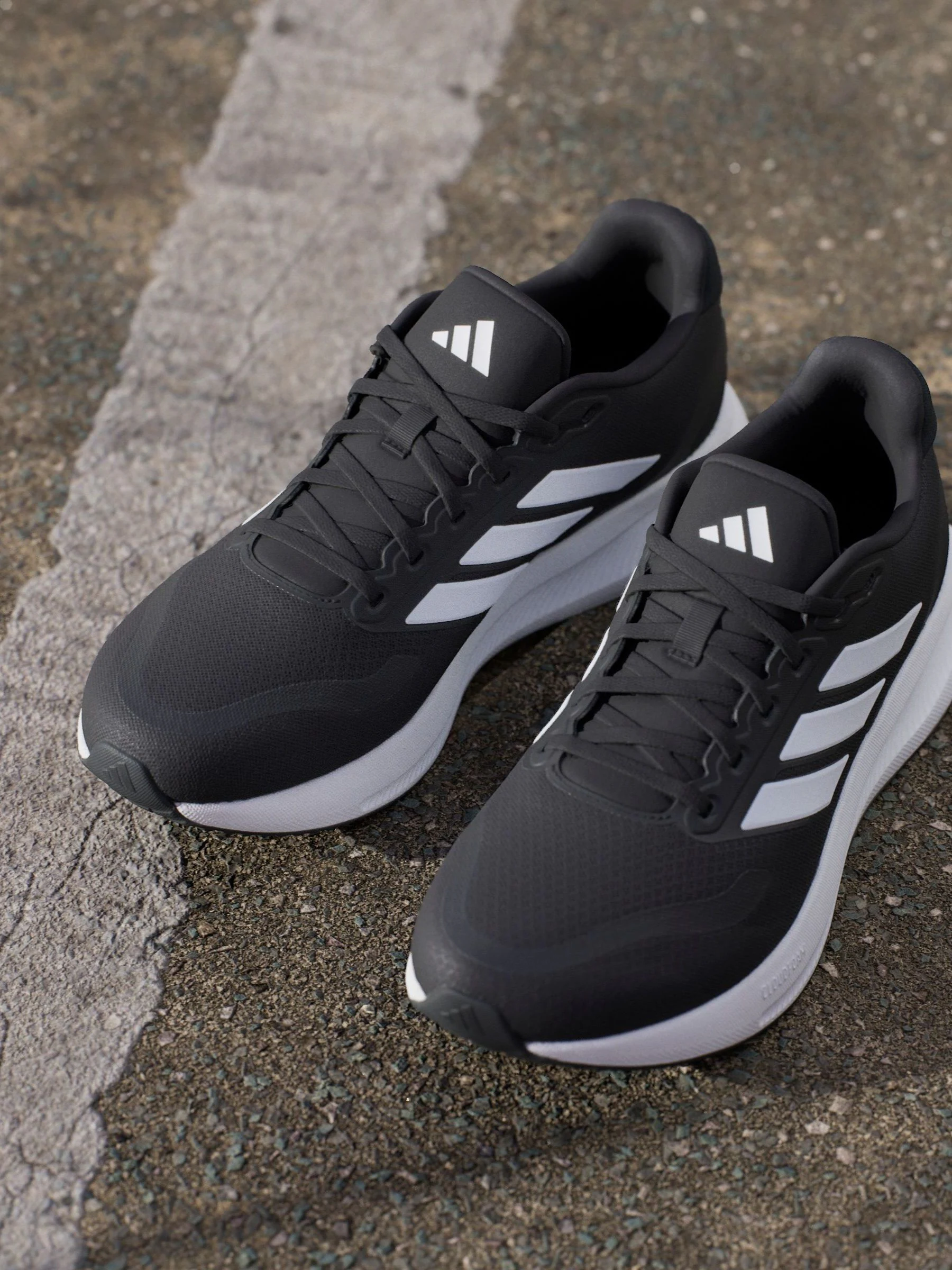 Zwart/wit - adidas Runfalcon 5 Running Trainers