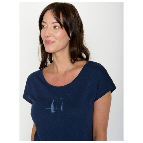 GreenBomb - Women's Sailing Vessel Cool T-Shirt - T-shirt