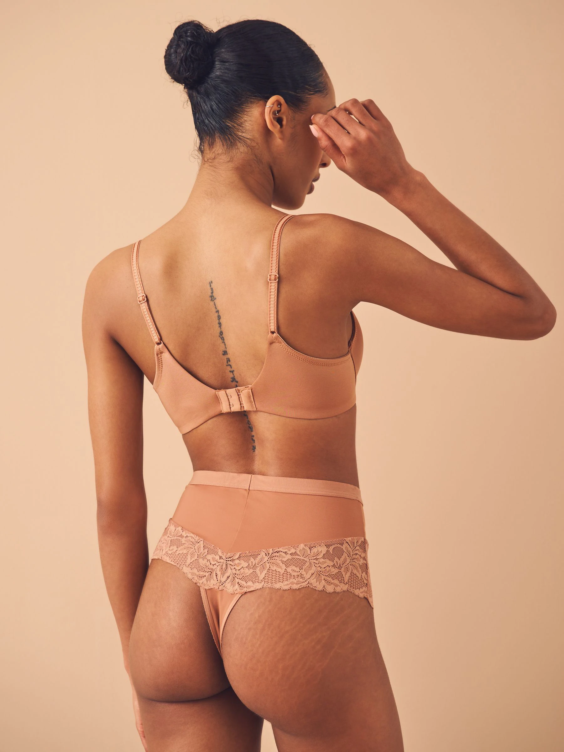 Caramel-nude - A-E Afvlakkende Ultimate Comfort Beha's 2 Verpakking