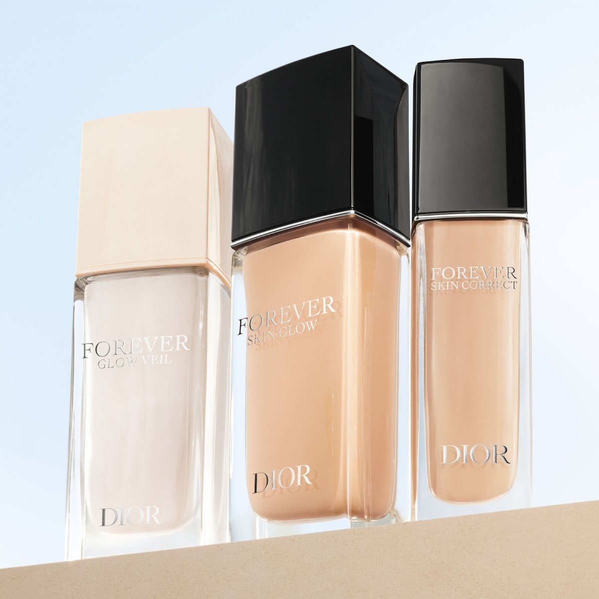 Dior Forever Glow Veil Dior Forever Glow Veil Base Eclat - 97 % d'Ingrédients d'Origine Naturelle