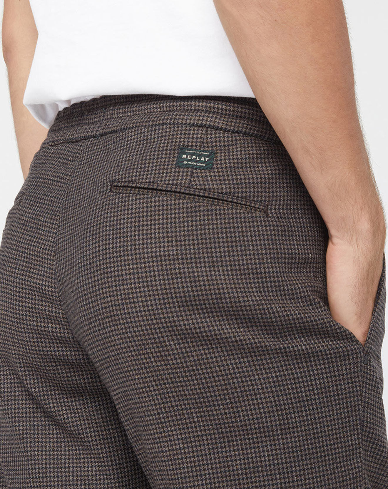Replay Pantalon Chino en Flanelle Tailorded imprimé pied-de-poule marron