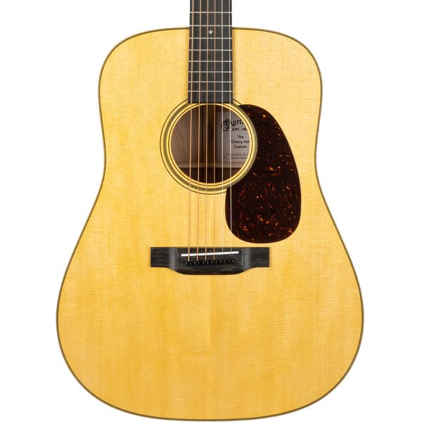 Martin Guitar Cherry Hill D